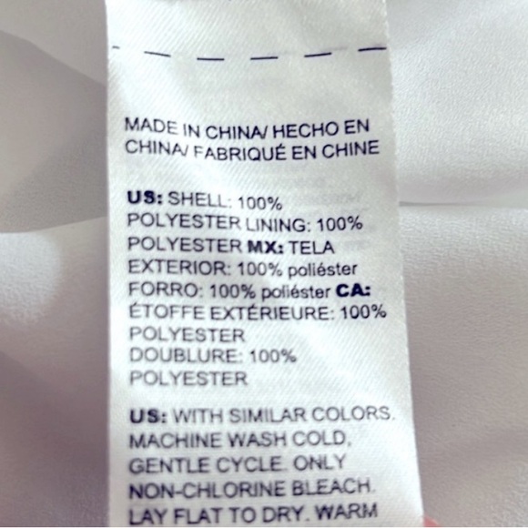 NWT White House Black Market Butterfly Top, size 2 - Picture 9 of 9